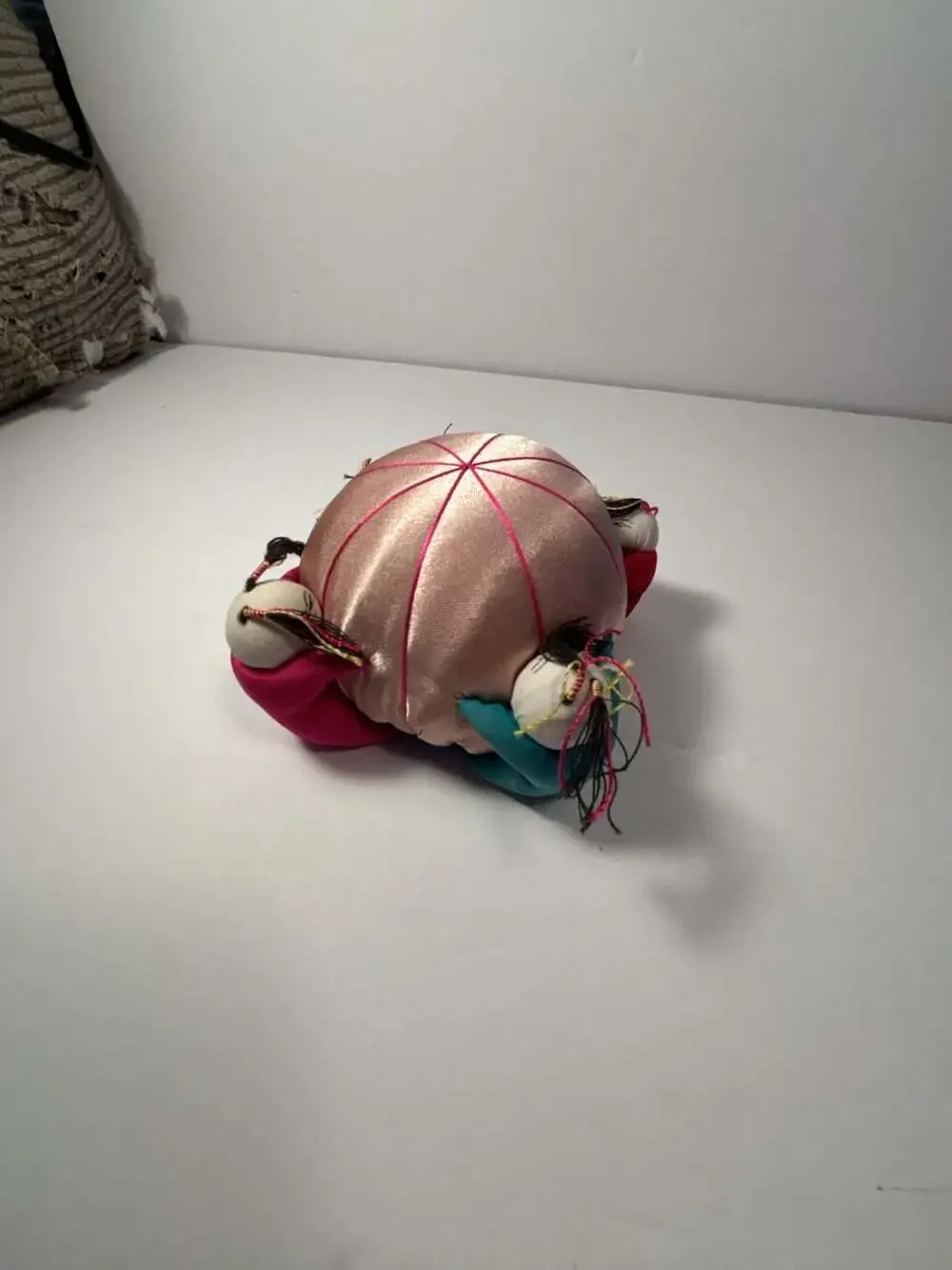 Vintage Silk Pink Chinese Sewing Pin Cushion with 8 Children Dolls Art No 41-58